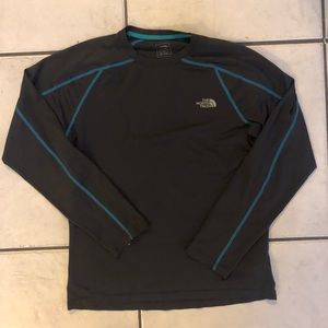The North Face Men’s Small Thermal Shirt